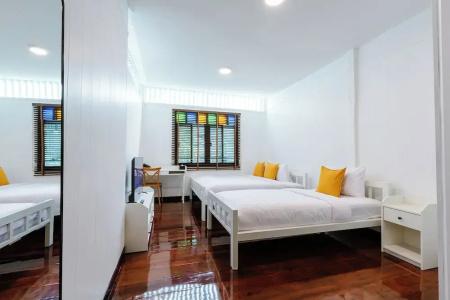 Diff Hostel - 121