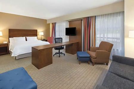 Hampton Inn/South-Fort Benning - 51