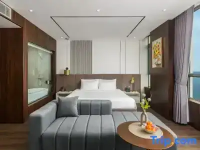 Le Hoang Beach Danang - 258