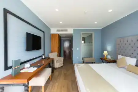 Risus Beach Resort - 31