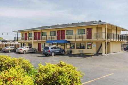 Rodeway Inn Nashville Airport South - 12