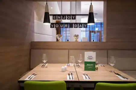 Holiday Inn Frankfurt Airport, An Ihg - 12