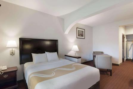 Quality Inn Grand Suites Bellingham - 5