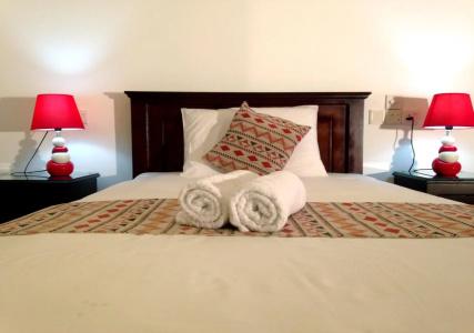 Kandy Moon Hills - 1