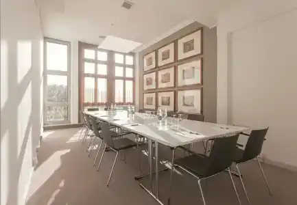 Ema House Suites - 23
