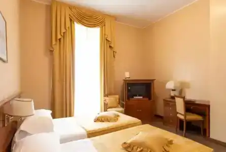 Excelsior Palace - 5