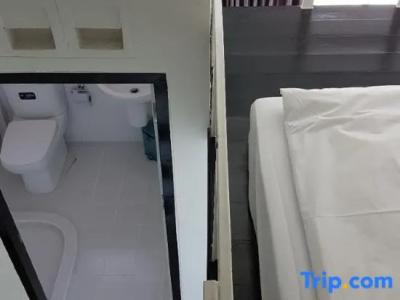 Diff Hostel - 82