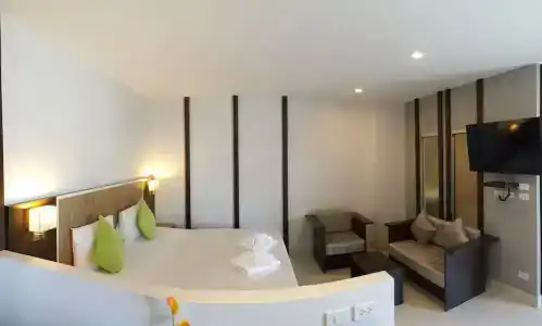 April Suites - 37