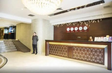 Grand Aras & Suites - 35
