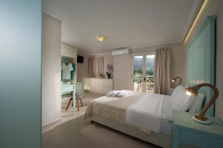 Notos Heights & Suites - 101