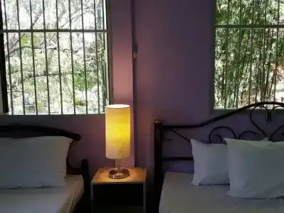 Oyo 554 Old Town Boutique Hostel - 2