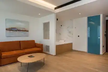 Hyperion City with Heated Pool - 308