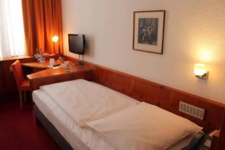 Steichele & Weinrestaurant - 30