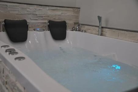 Imperial Suites - 44