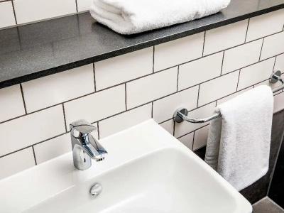 ibis Ouest Luce - 58