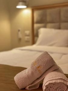Rias Penthouse Suites - 195