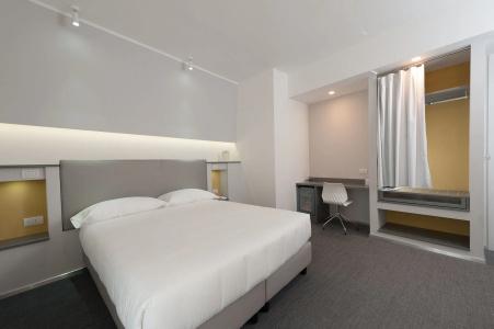 Executive Inn Boutique - 5