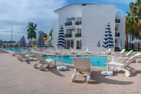 Dionisus Belek - 20