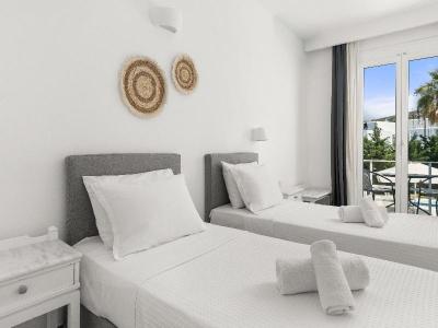 Polos Paros - 119