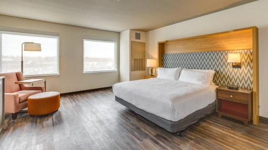 Holiday Inn, An Ihg - 0
