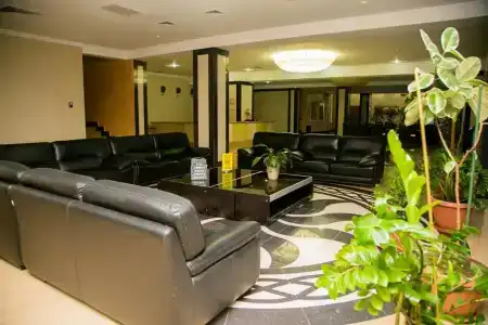 Nomad Palace - 11