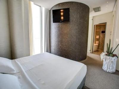 Waldorf- Premier Resort - 204