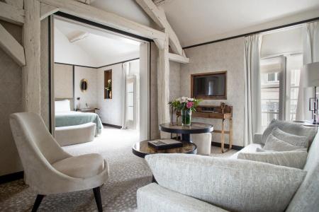Esprit Saint Germain - 124