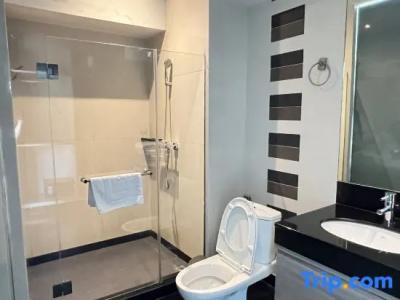 Pietra Bangkok - 110