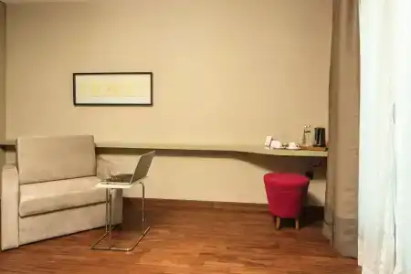 The City Suites - 17