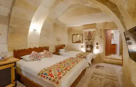 Tulip Cave Suites - 38