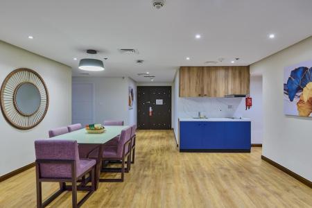 Ramada and Suites by Wyndham Dubai JBR - 71