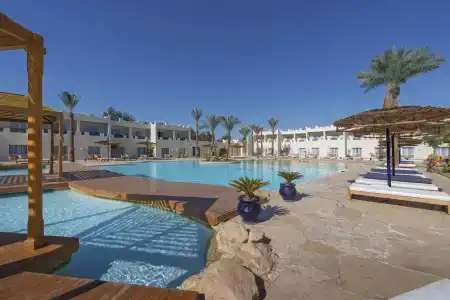 Reef Oasis Beach Resort - 14