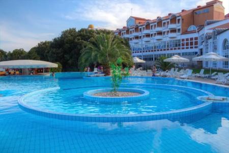 Resort Duga Uvala - 9