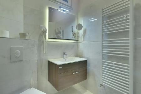 d&a Center  With Free Parking - 38