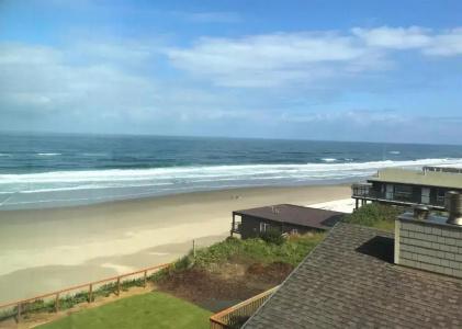 Starfish Manor Oceanfront - 109