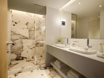 Vouliagmeni Suites - 87