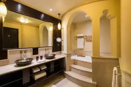 Sharq Village & Spa, a Ritz-Carlton - 43