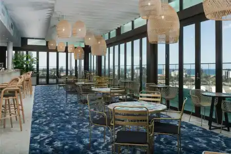 Gold Coast Airport - Only 300 Meters To Airport Terminal - 10