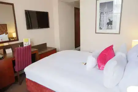 DoubleTree by Hilton London - Marble Arch - 2