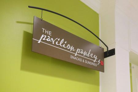 Hilton Garden Inn Dallas/Market Center - 39