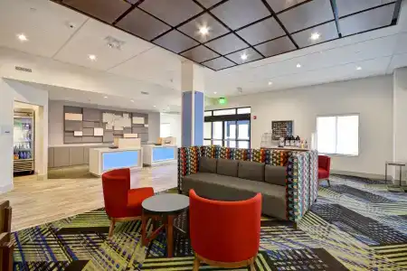 Holiday Inn Express -, An Ihg - 28