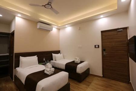 The Ventura Grand - 26