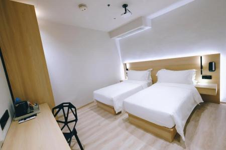 Rest Bugis (Sg Clean, Staycation Approved) - 35