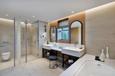 DoubleTree by Hilton Dubai - Business Bay - 82