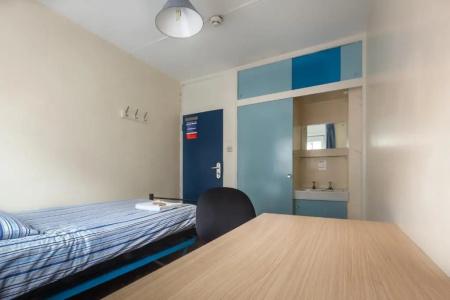 Lse Carr-Saunders Hall - 22