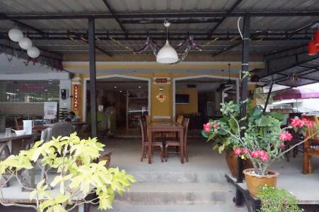 Number 1 House - 16