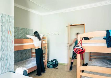 Three Little Pigs Hostel - Your Berlin Castle - 38