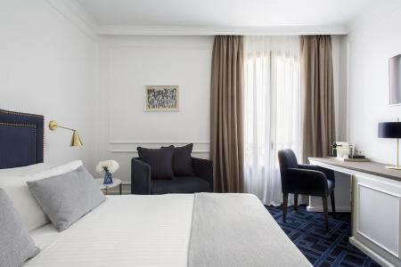 Midmost by Majestic Hotel Group - 34
