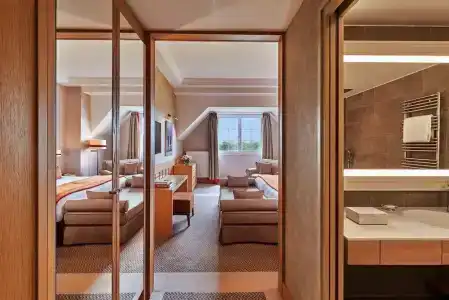 Hôtel Barrière L'Hôtel du Golf - 88