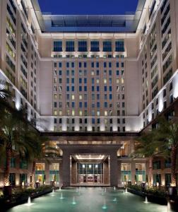 The Ritz-Carlton Executive Residences - 48